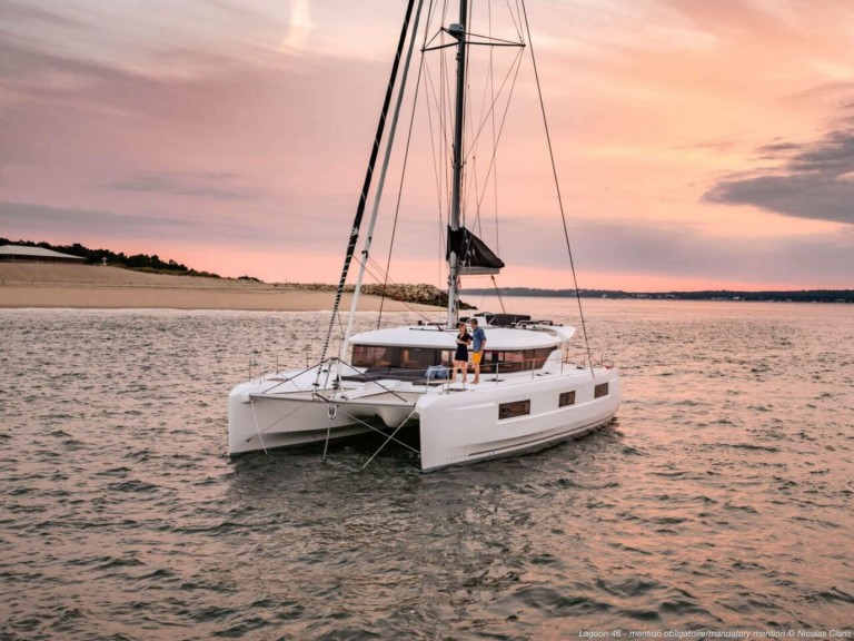 Hire Catamaran with or without skipper Lagoon Can Pastilla