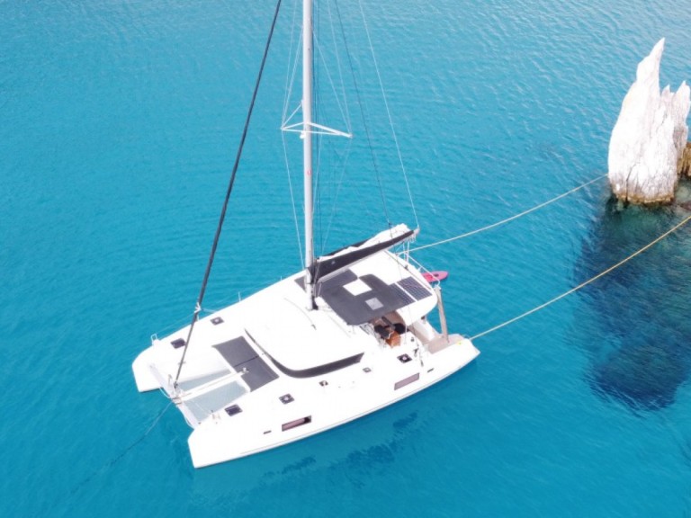 Hire Catamaran with or without skipper Lagoon Tourlos