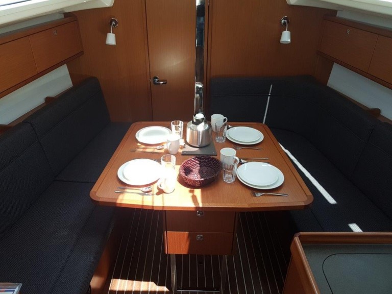 Yacht charter Göcek - Bavaria Cruiser 34 on SamBoat