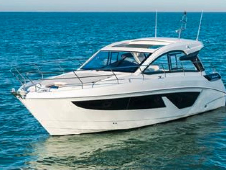 Hire a Bénéteau Gran Turismo 36 Ajaccio