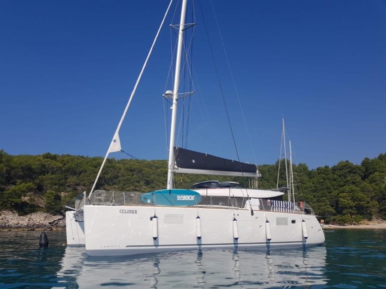 Hire a Lagoon Lagoon 450 Sport Top Sukošan