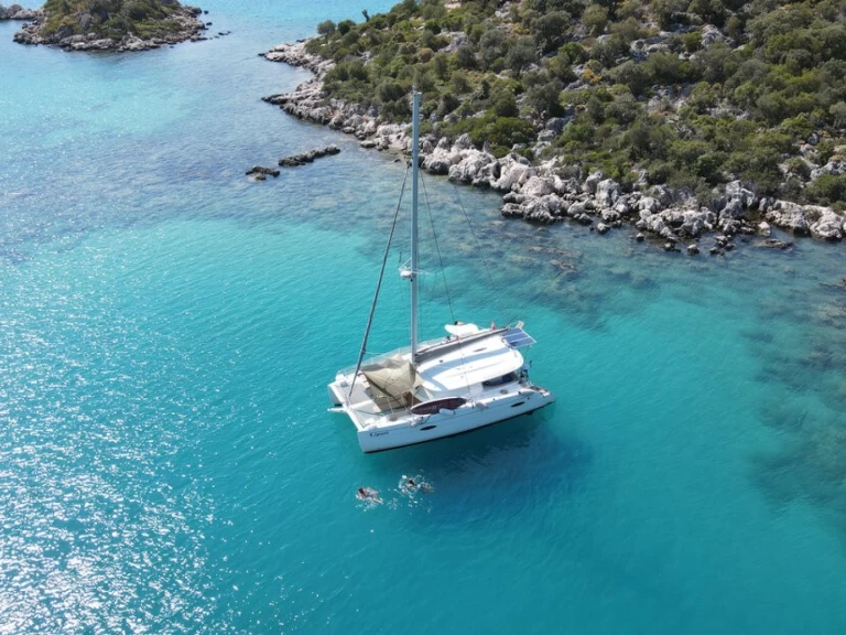 Hire Catamaran with or without skipper Fountaine Pajot Kaş