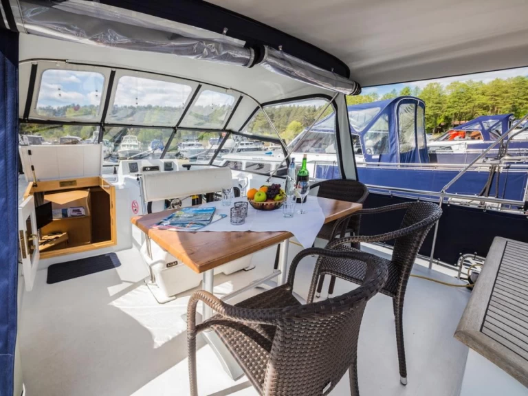 Hire a Vacance 1200 SE Waren (Müritz)