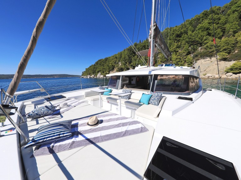 Yacht hire Šibenik cheap Bali 4.1