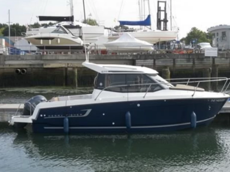 Hire a Jeanneau Merry Fisher 695 El Toro