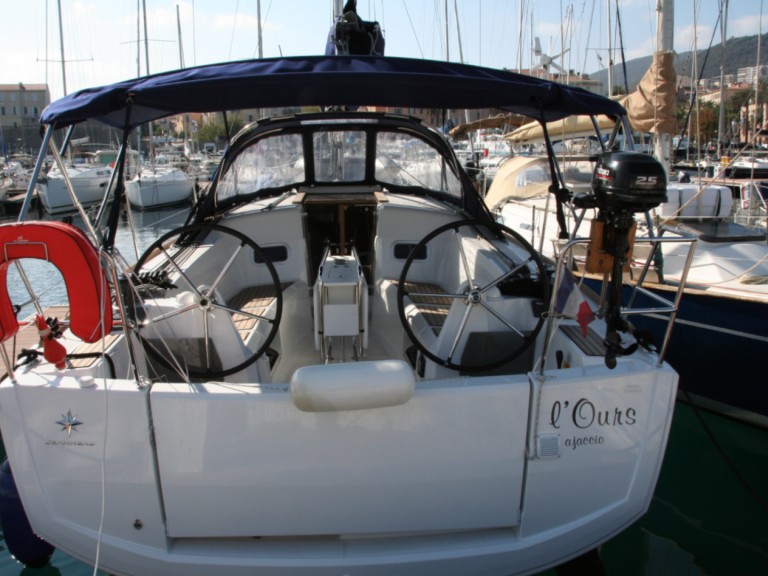 Charter a Jeanneau Sun Odyssey 349 in Ajaccio on Samboat
