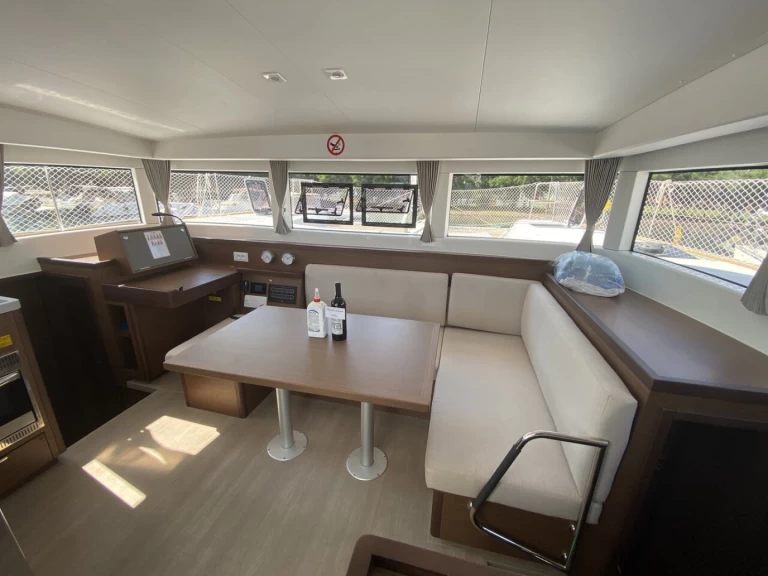 Catamaran hire in Göcek - Lagoon Lagoon 40