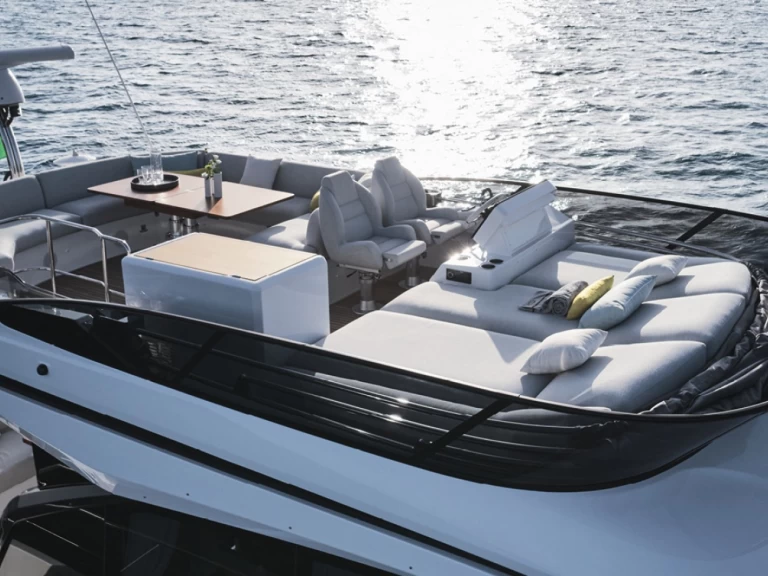 Yacht charter Palma de Mallorca - Azimut Azimut 53 on SamBoat