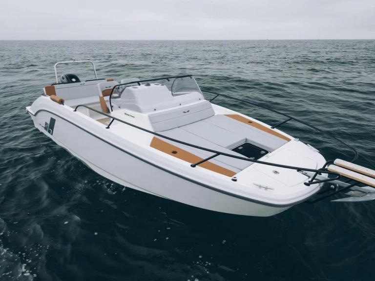 Bénéteau Flyer 7 SUNdeck charter bareboat or skippered in  Mahón