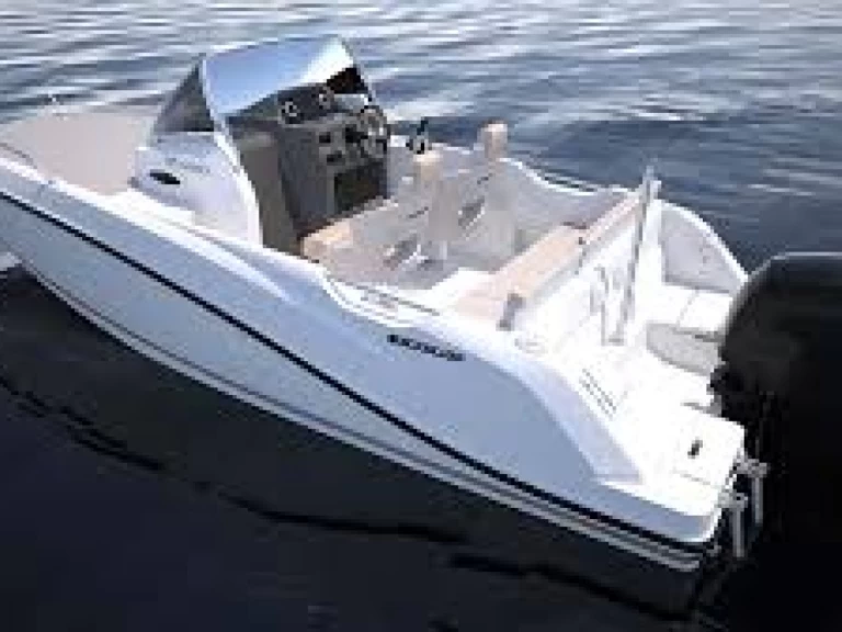 Charter a Quicksilver Quicksilver 605 Open in Platja d'Aro on Samboat