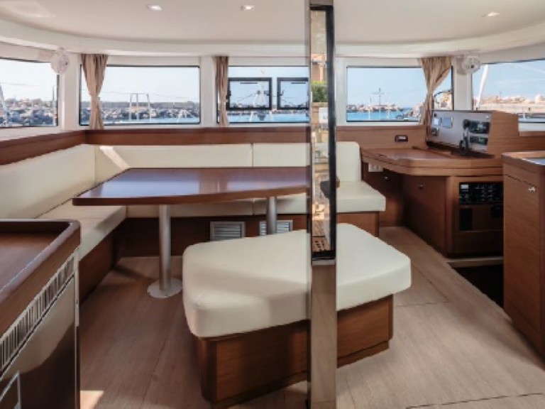 Hire Catamaran with or without skipper Lagoon Olbia