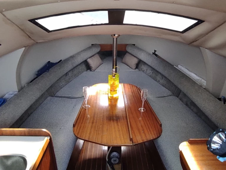 Sailboat to hire La Forêt-Fouesnant at the best price