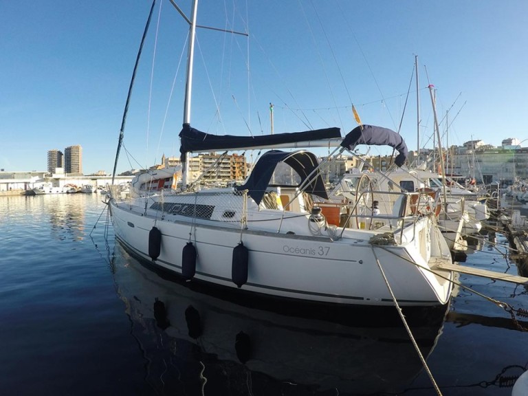 Hire Sailboat with or without skipper Bénéteau Palamós