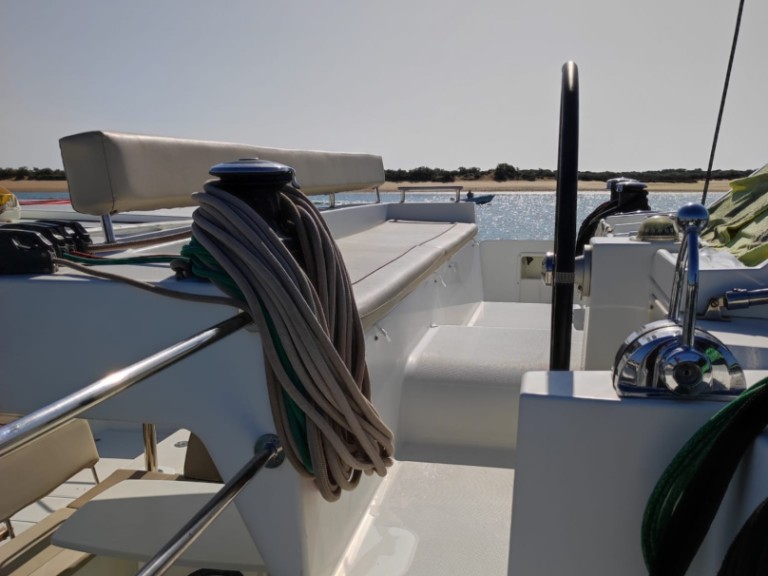 Hire a Lagoon Lagoon 450 Ayamonte