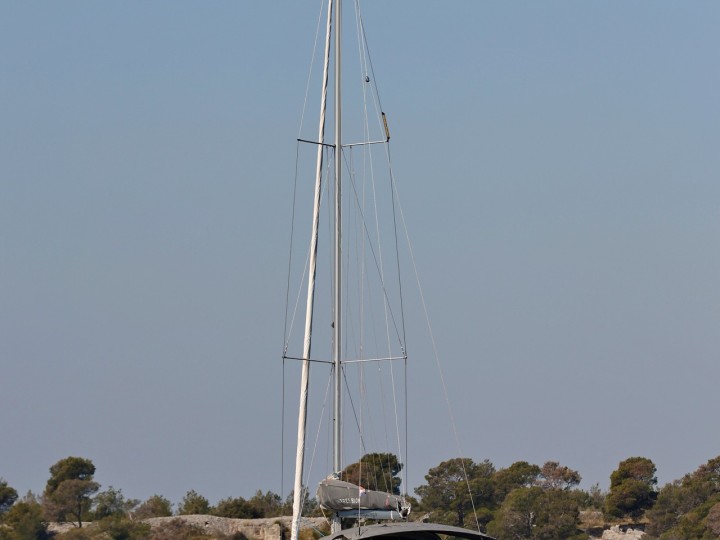 Hire Sailboat Elan with a boat licence