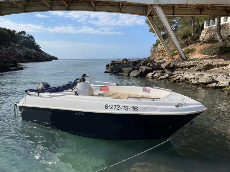 Yacht hire Cala Galdana cheap Compass 400 GT