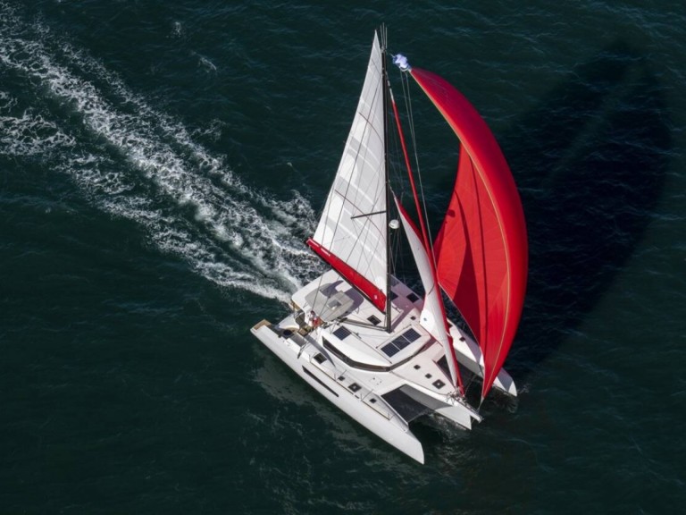 Charter a Neel Neel 47 in Les Sables-d'Olonne on Samboat