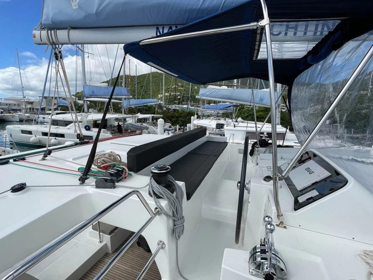 Yacht hire Road Town cheap Lagoon 450 F
