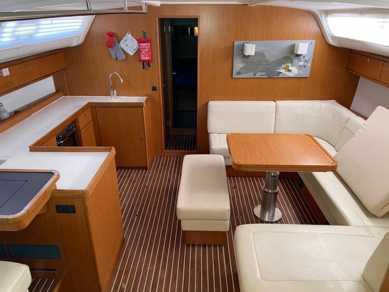 Yacht charter Vrsar - Bavaria Cruiser 51 on SamBoat