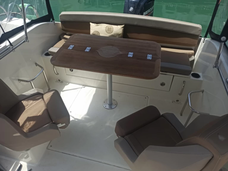 Hire a Quicksilver 605 CRUISER Puerto Marina Benalmadena