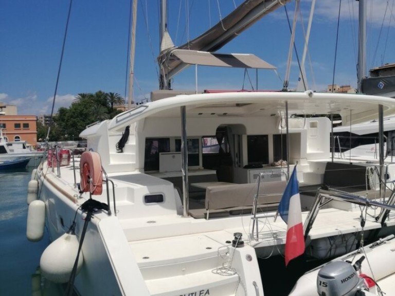 Yacht charter Palma de Mallorca - Lagoon Lagoon 450 on SamBoat