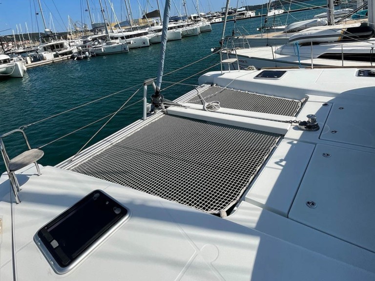 Yacht hire Seget Donji cheap Lagoon 40