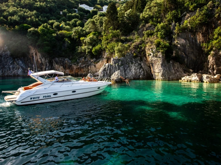 Yacht charter Gouvia - Cranchi Zafiro on SamBoat