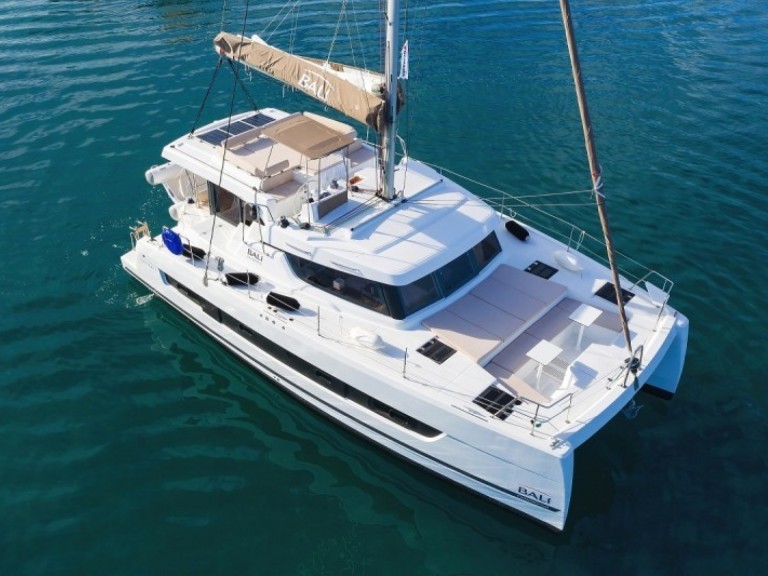 Hire Catamaran Bali Catamarans with a boat licence