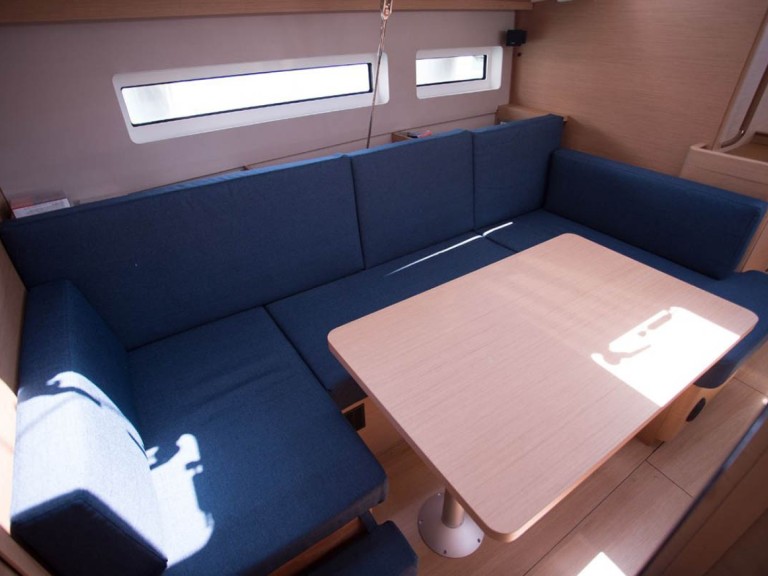 Hire Sailboat with or without skipper Jeanneau Seget Donji