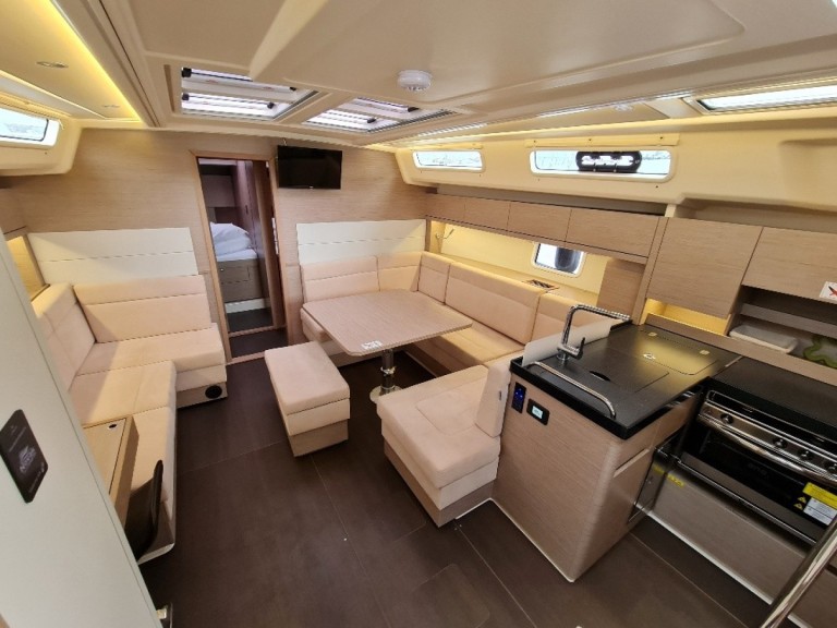 Hire Sailboat with or without skipper Hanse Biograd na Moru