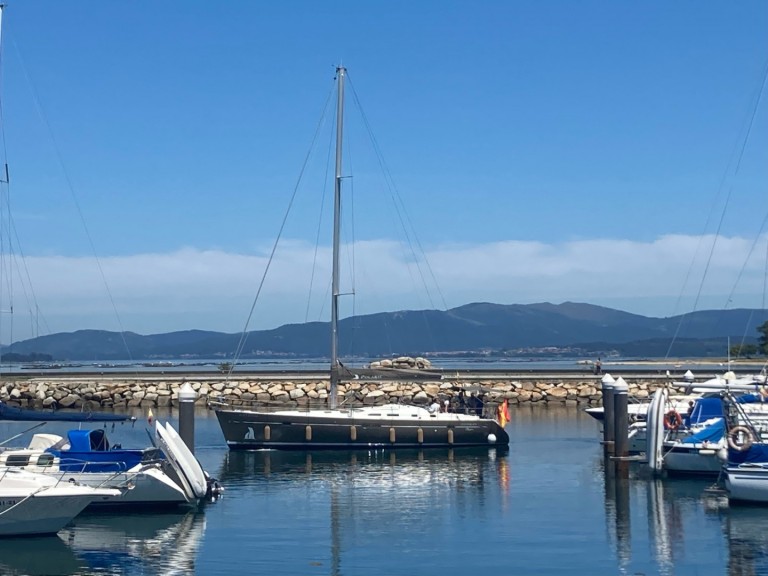 Hire Sailboat with or without skipper Bénéteau Vilanova de Arousa