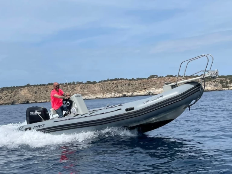 Zodiac Zodiac pro charter bareboat or skippered in  Cala Galdana