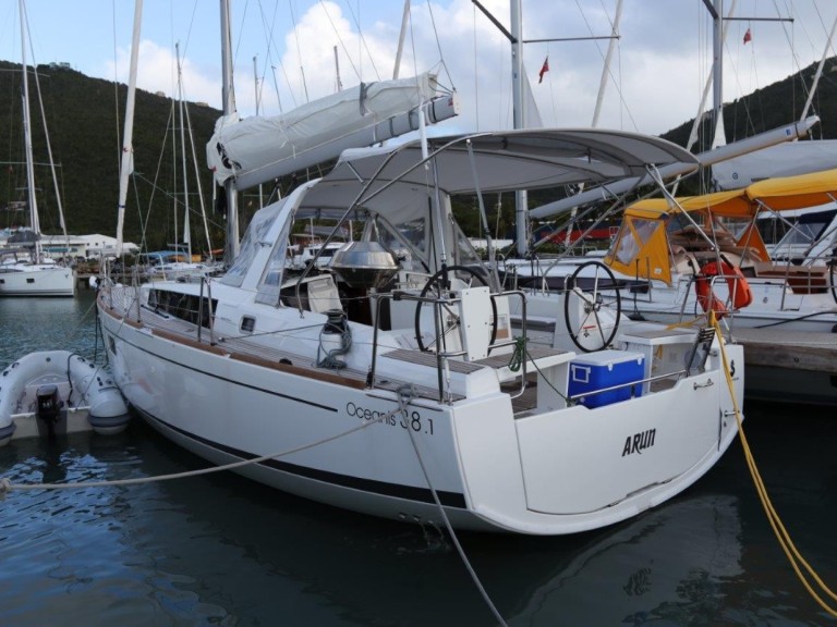 Sailboat to hire Road Town at the best price