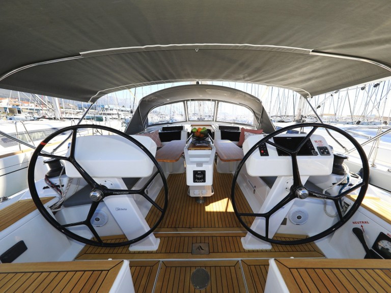 Hire a Hanse Hanse 458 Kaštela