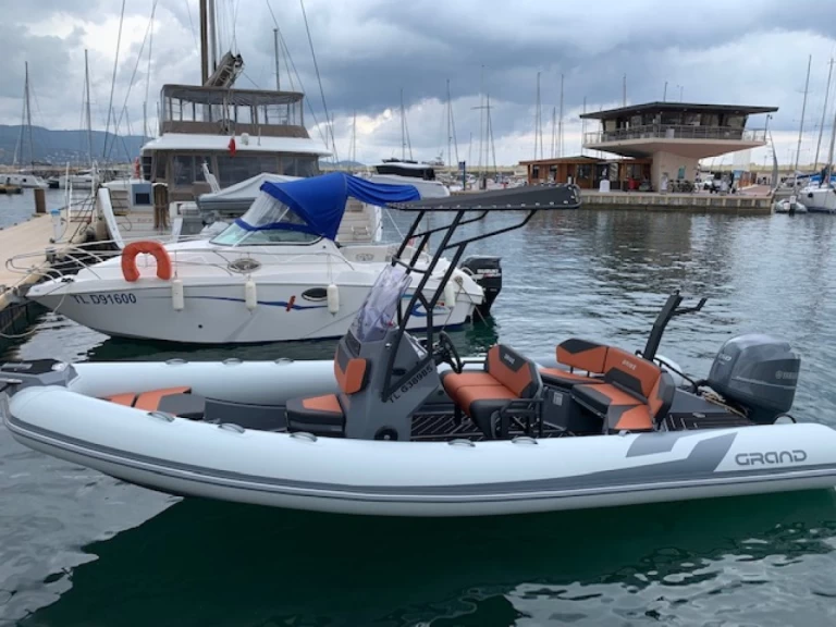 Yacht charter Bormes-les-Mimosas - Grand Boats Drive D600 Lux on SamBoat