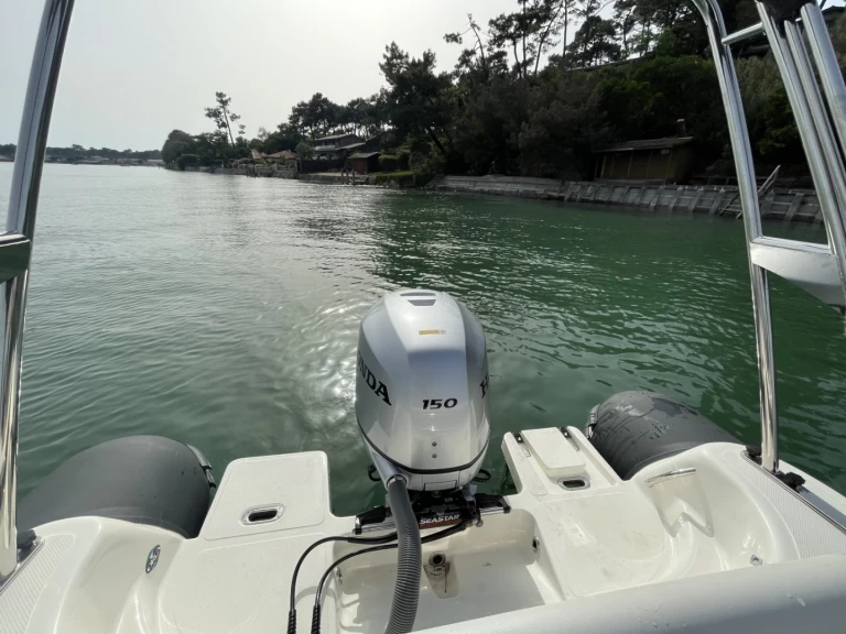 Hire RIB with or without skipper Bsc Grand Piquey