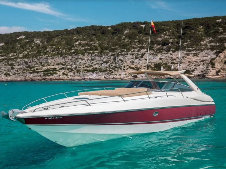 Motorboat hire in Ibiza Town - Sunseeker apache 45