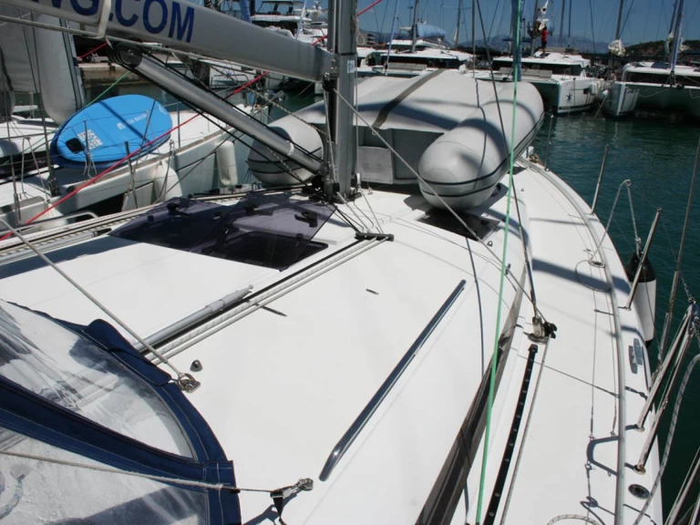Hire Sailboat with or without skipper Jeanneau Seget Donji