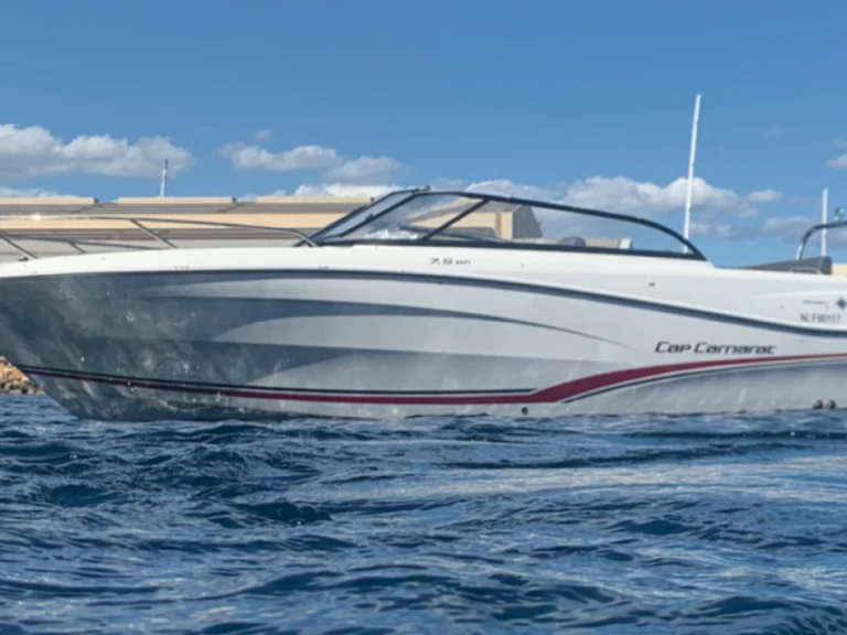 Hire Motorboat with or without skipper Jeanneau Saint-Cyr-sur-Mer