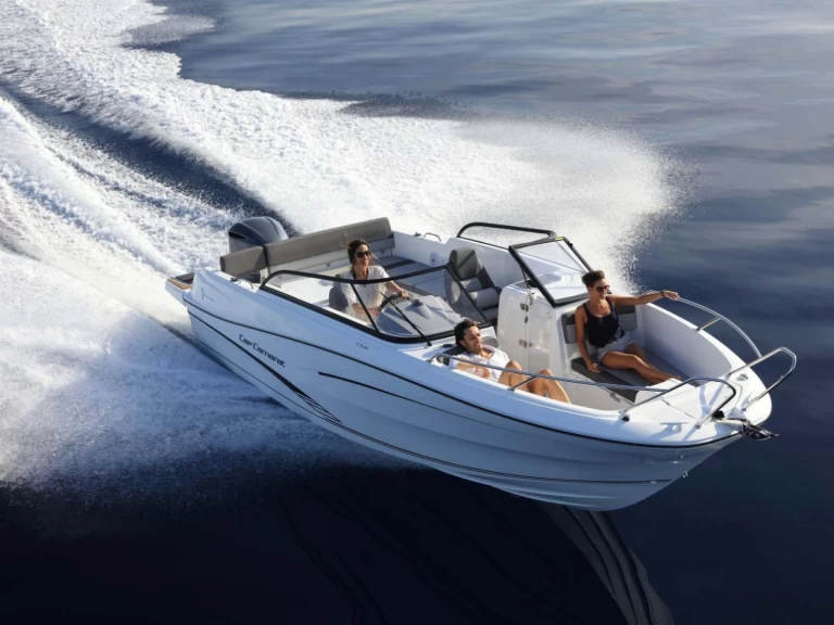 Hire Motorboat Jeanneau with a boat licence