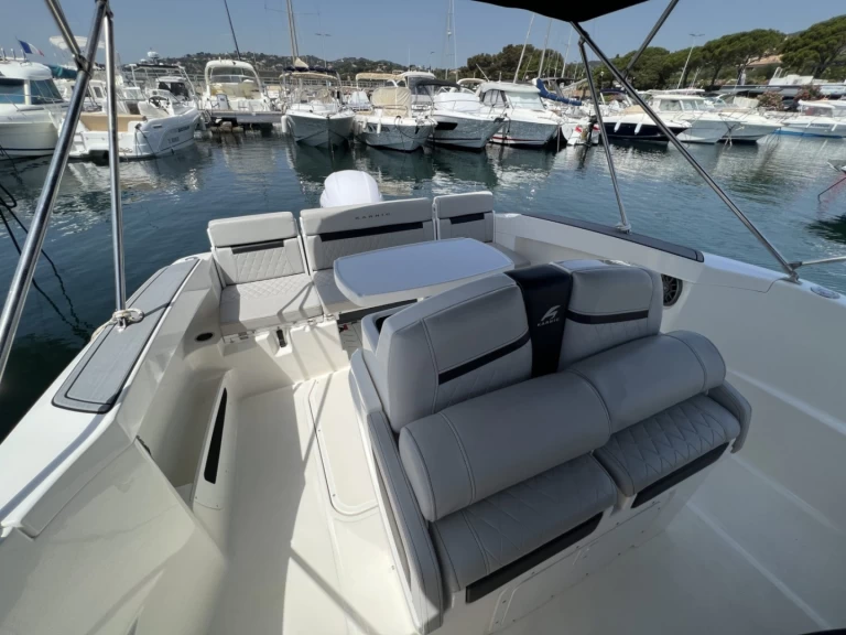 Motorboat hire in Les Issambres - Karnic SL 602