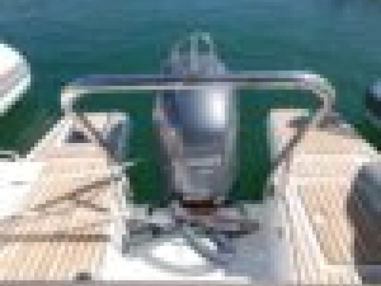 Yacht charter Les Issambres - Jeanneau Cap Camarat 6.5 BR on SamBoat