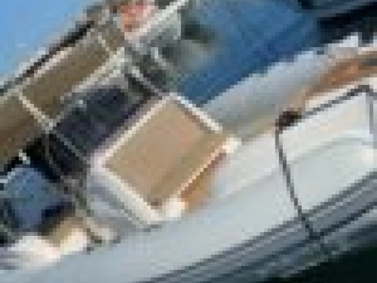 Charter a Marlin Boat Marlin 274 in Les Issambres on Samboat