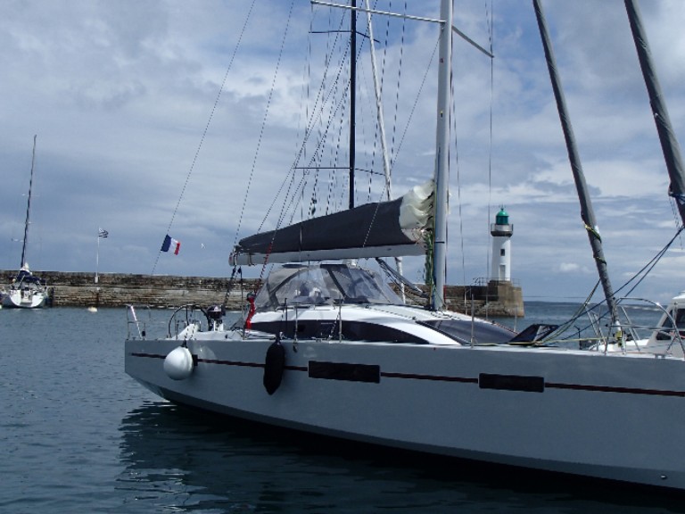 RM RM 1070 charter bareboat or skippered in  Lorient