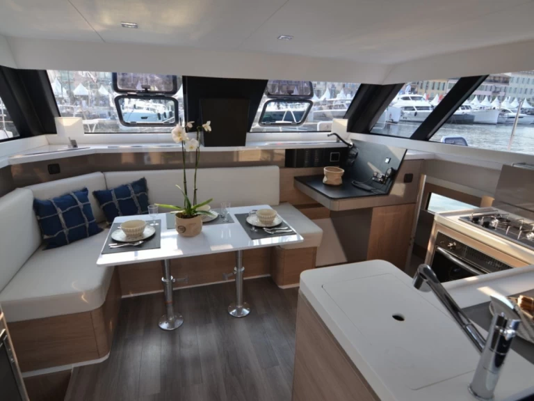Yacht charter Le Marin - Aventura A34 on SamBoat