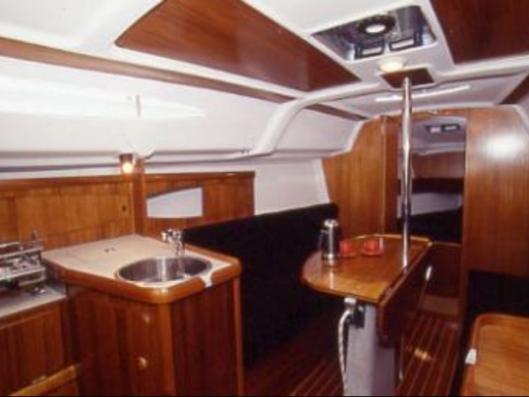 Hire Sailboat with or without skipper 2 Arzon