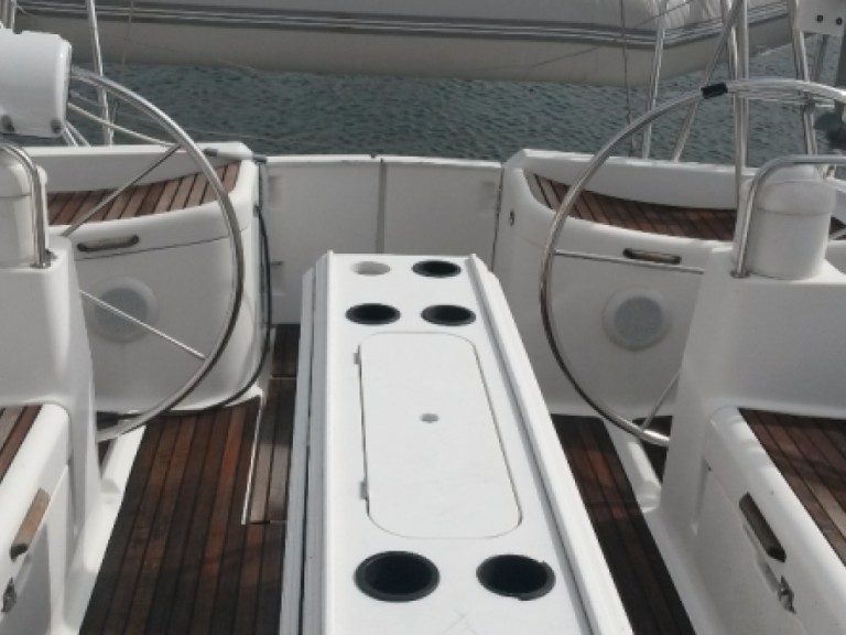 Hire Sailboat with or without skipper 2 Arzon