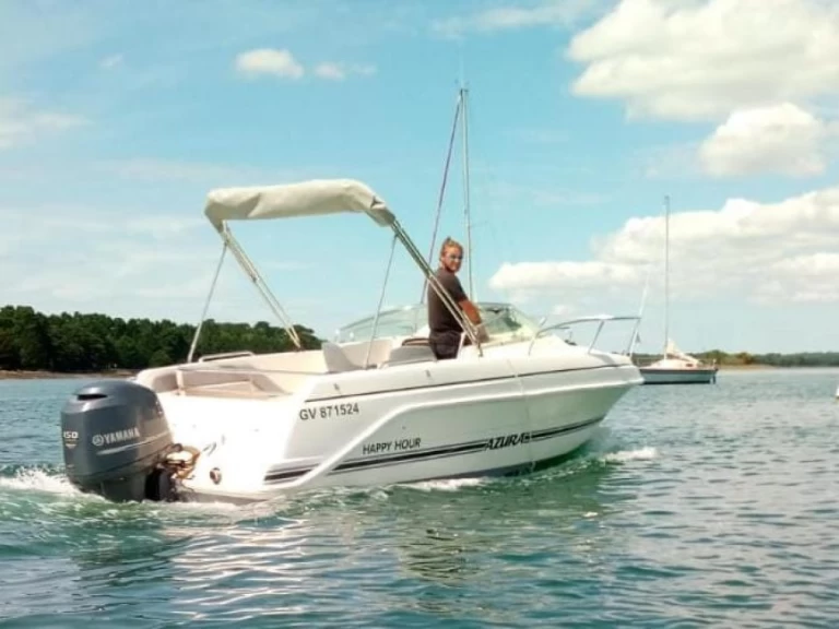 Hire a Kelt Azura 570 Cabin Île-Tudy