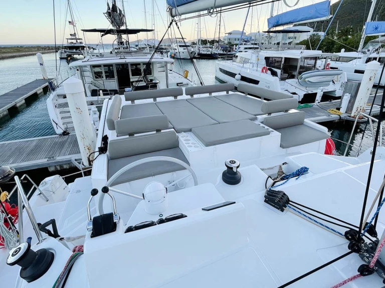 Bali Bali Catspace Voile charter bareboat or skippered in  Road Town