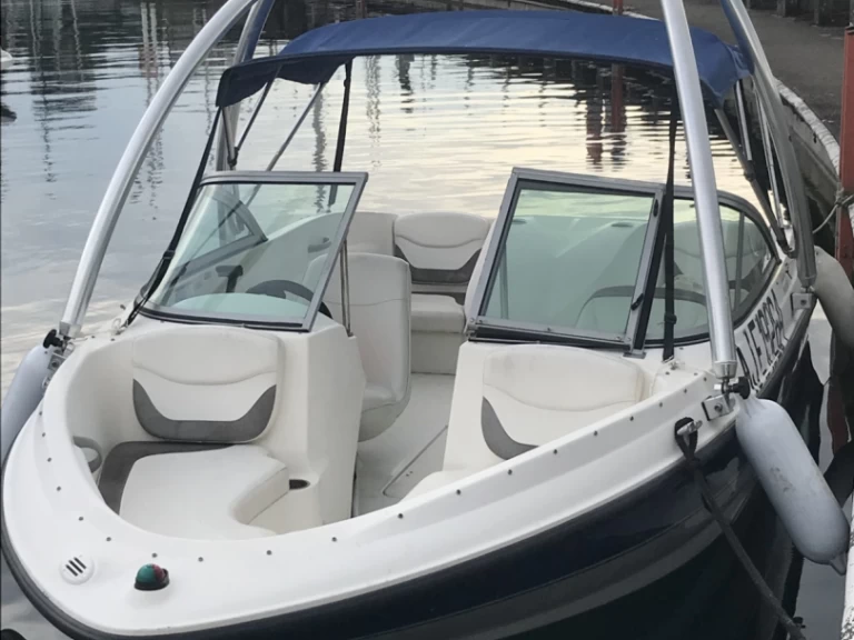Charter a Bayliner Bayliner 175 GT in Thonon-les-Bains on Samboat